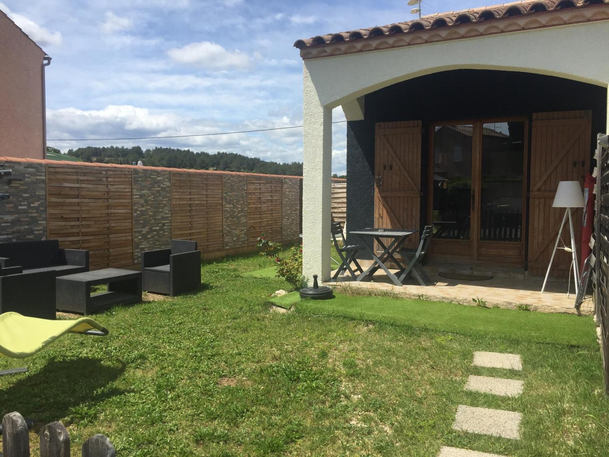 La Casa De Bianca Apartment Teyran Екстериор снимка